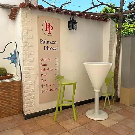 Pompei Duplex Deluxe Hotell 4*